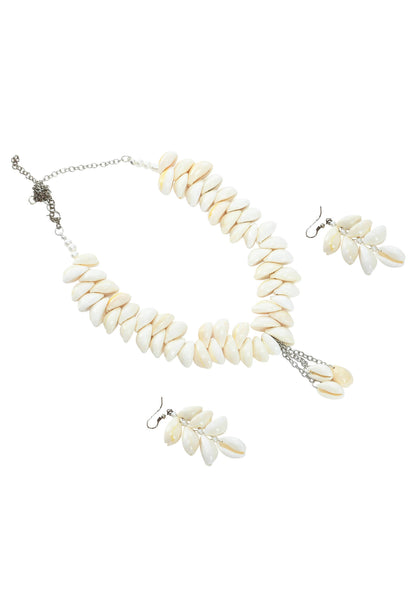 Trendia Traditional Cream Colour Seap design Necklace with Chain Jkms_080