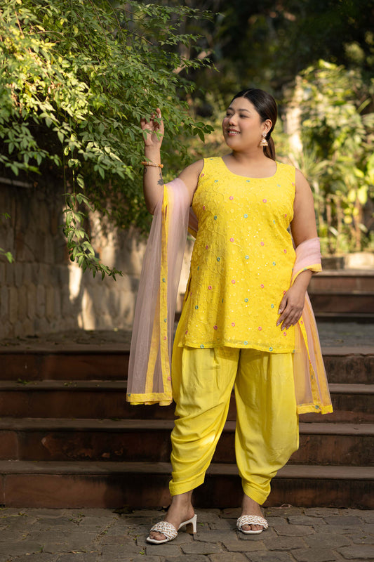 Women's Plus Size Yellow And Pink Patiala Set - Label Shaurya Sanadhya