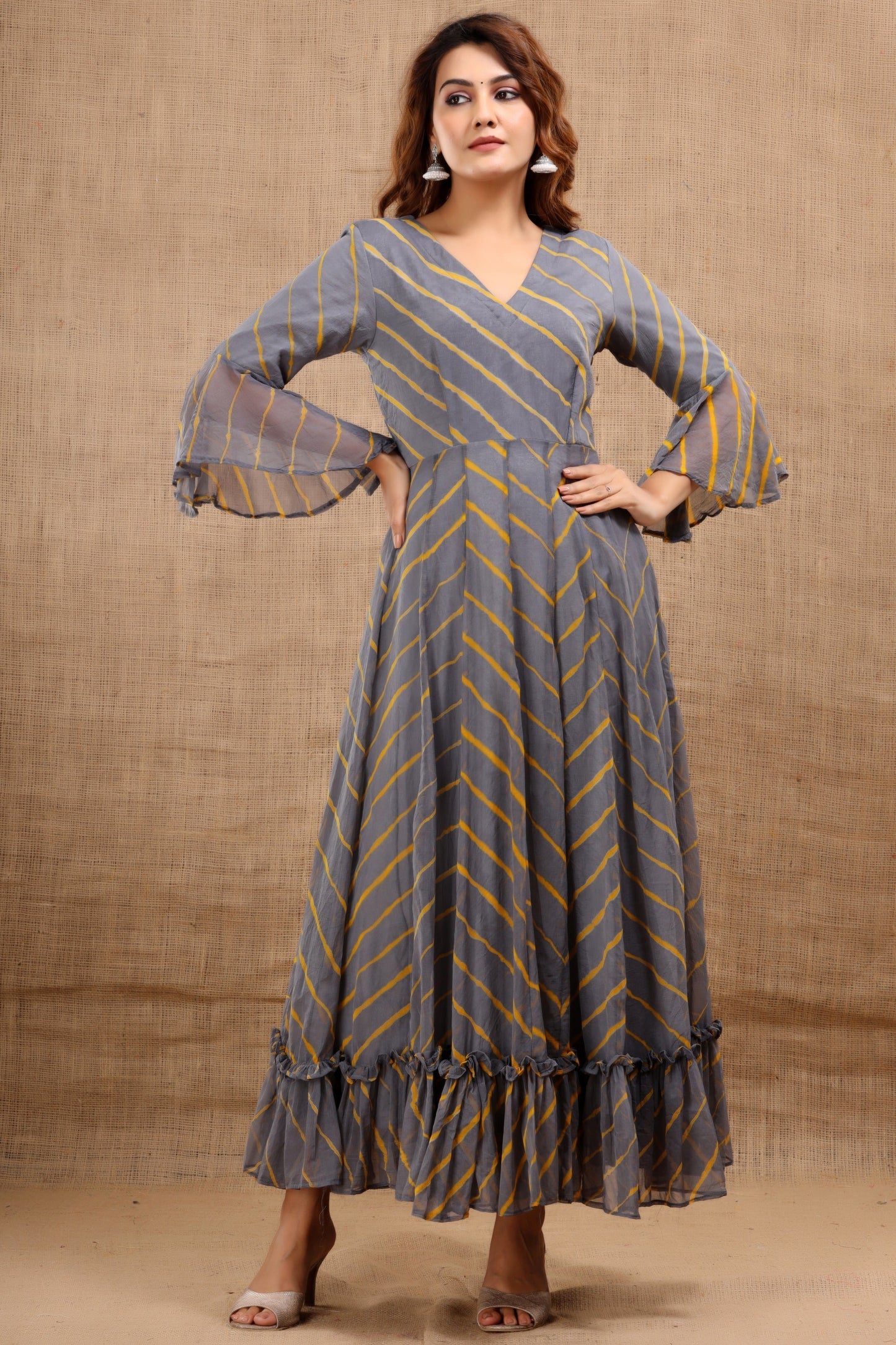 Women's Meher Leheriya Grey Dress With Cotton Lining