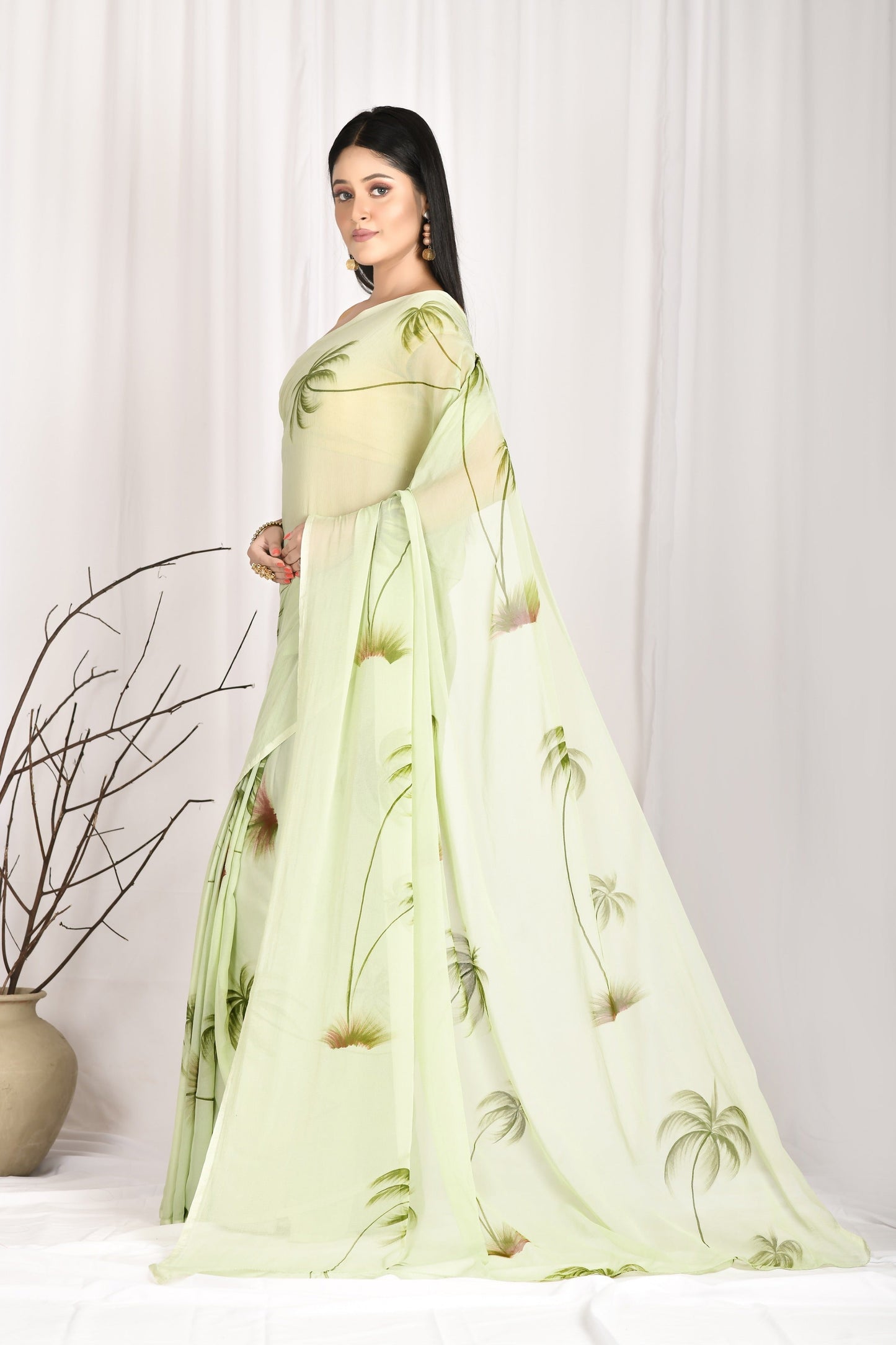 Women's Hand Painted Olive Saree With All-Over Vegetable Dyes With Blouse