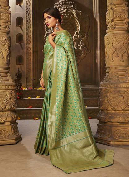 Women's Banarasi Silk Woven saree