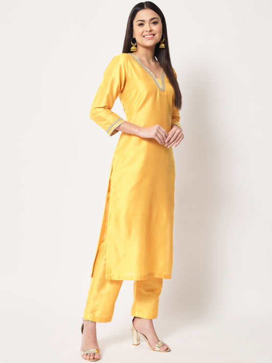 Women's Mustard Smiles Straight Kurti With Pants