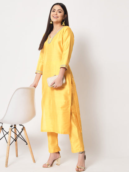 Women's Mustard Smiles Straight Kurti With Pants