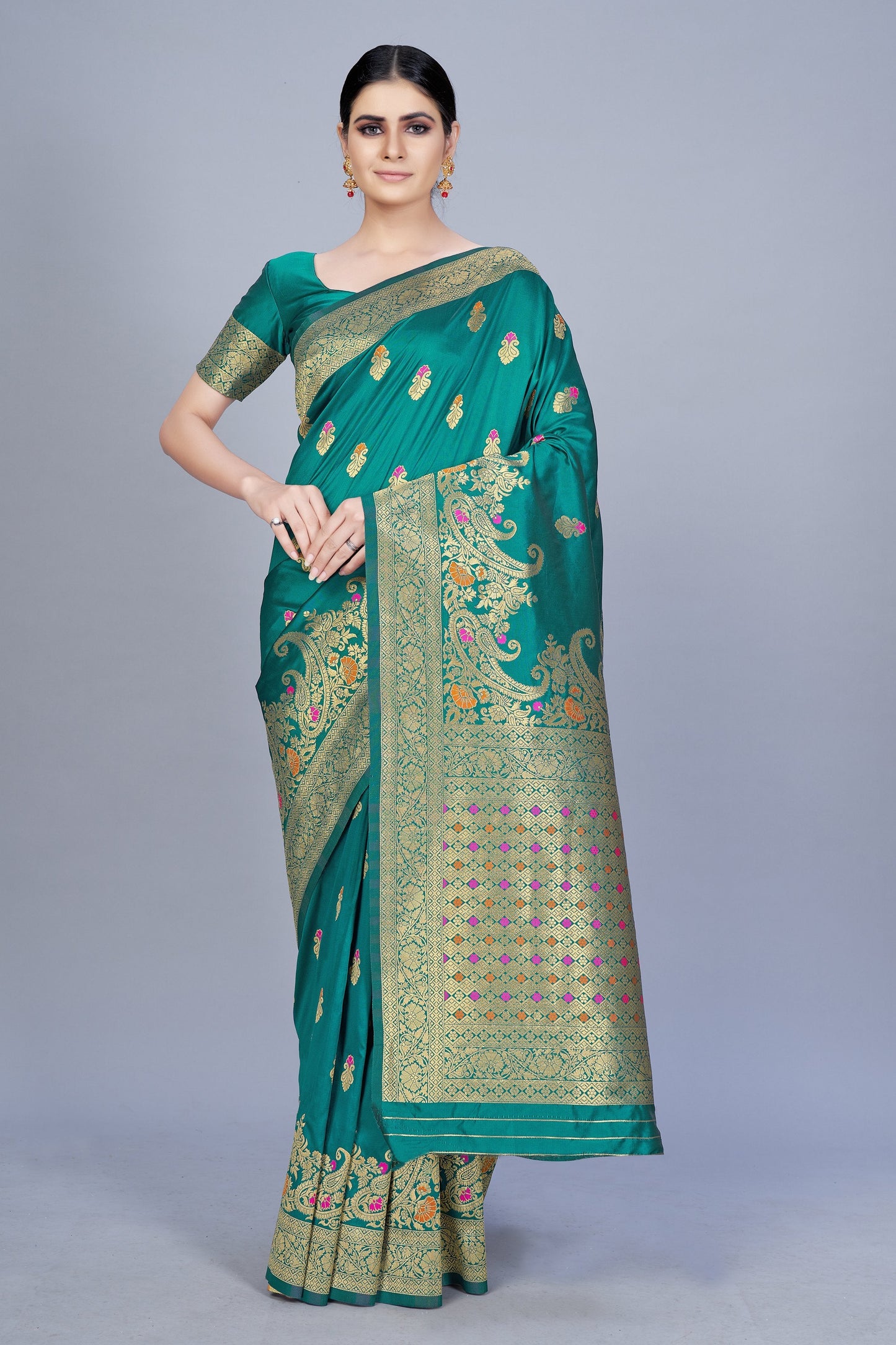 Women's Banarasi silk Woven Saree