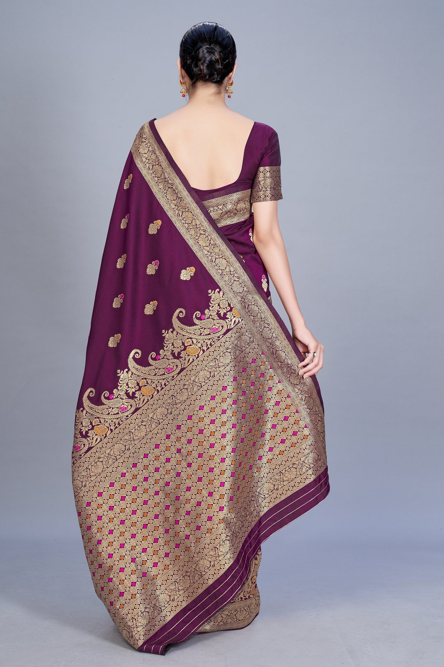 Women's Banarasi silk Woven Saree