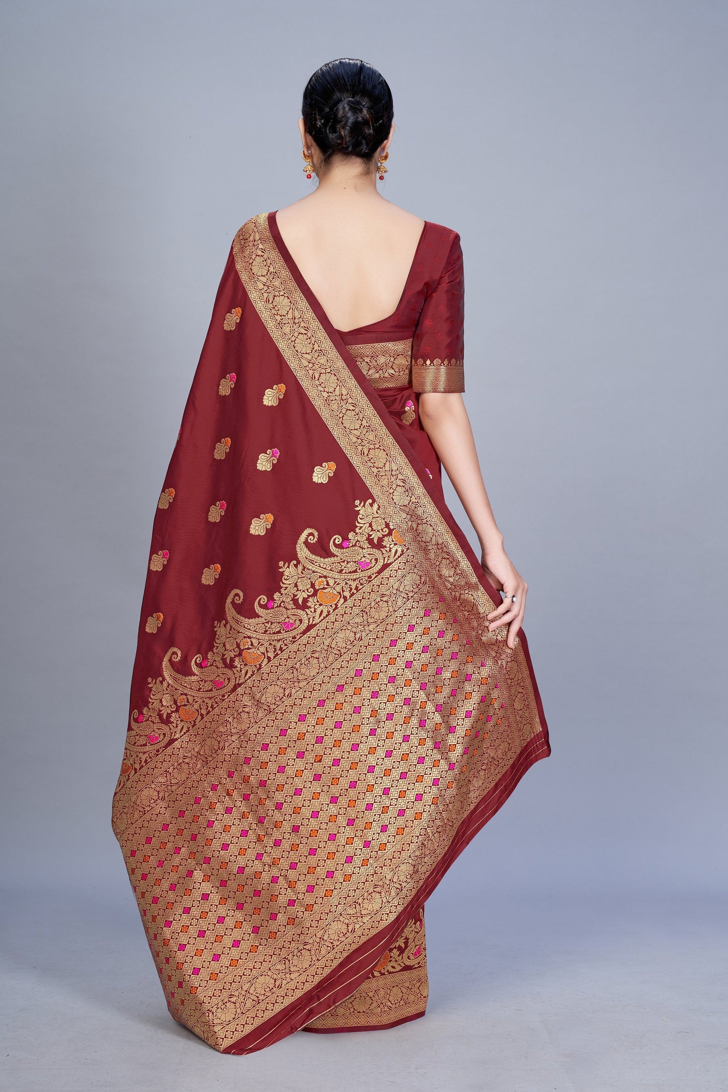 Women's Banarasi silk Woven Saree