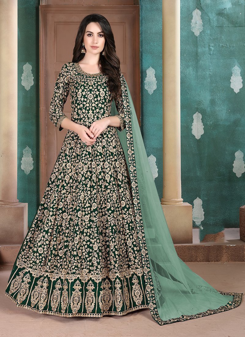 Women's Green Georgette Embroidered Salwar Kameez