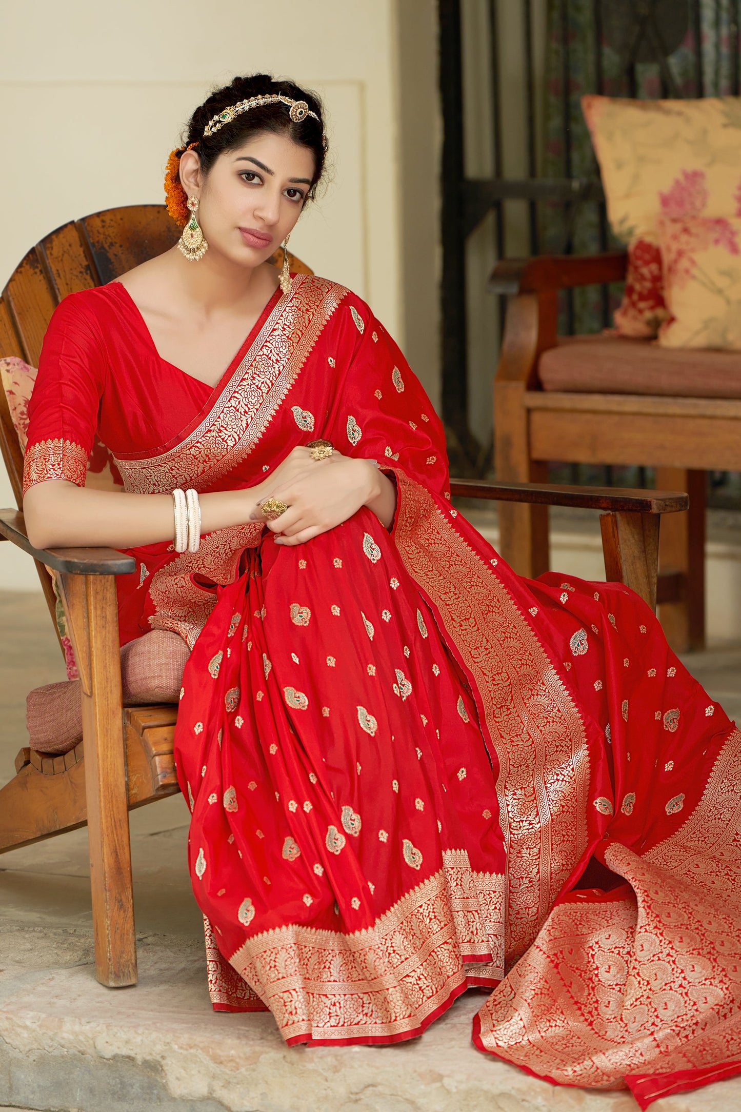 Women's Scarlet Red Color Banarasi Silk Festive Wear Saree