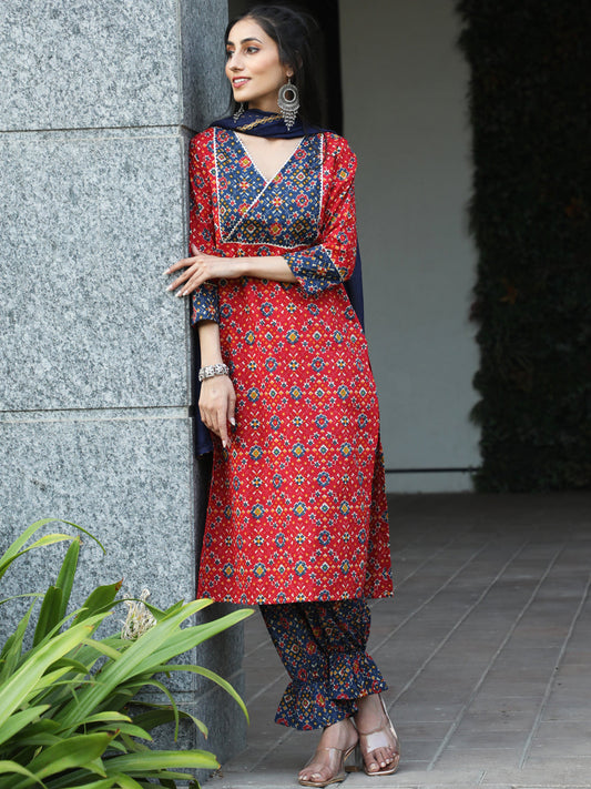 Women's Red Patola Print Kurta With Balloon Pant