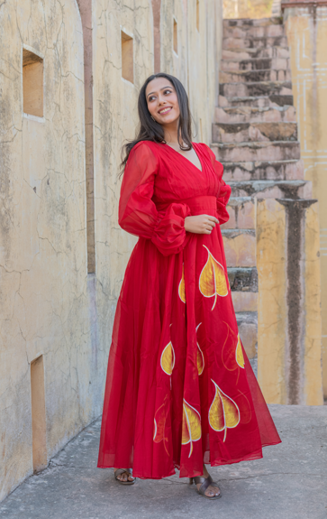 Women's Banno Hand Painted Bell Sleeves Red Gown