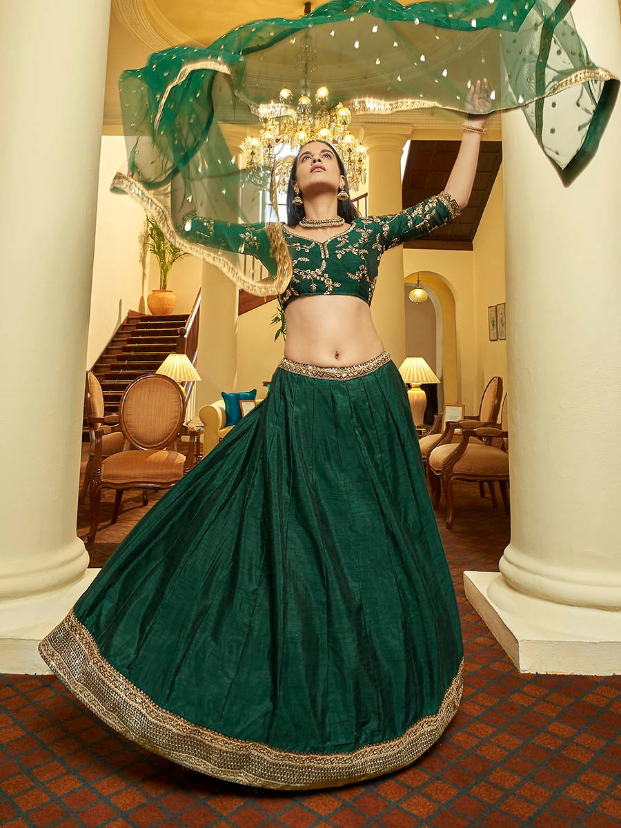 Women's Green Art Silk Embroidered Lehenga