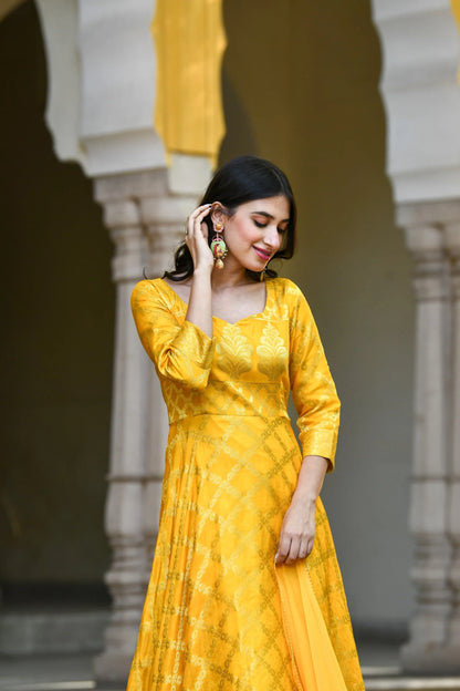 Women's Yellow Anarkali Suit Set- (3Pcs)