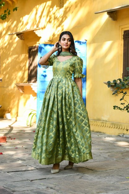 Women's Green Anarkali Gown Set - (2Pcs)