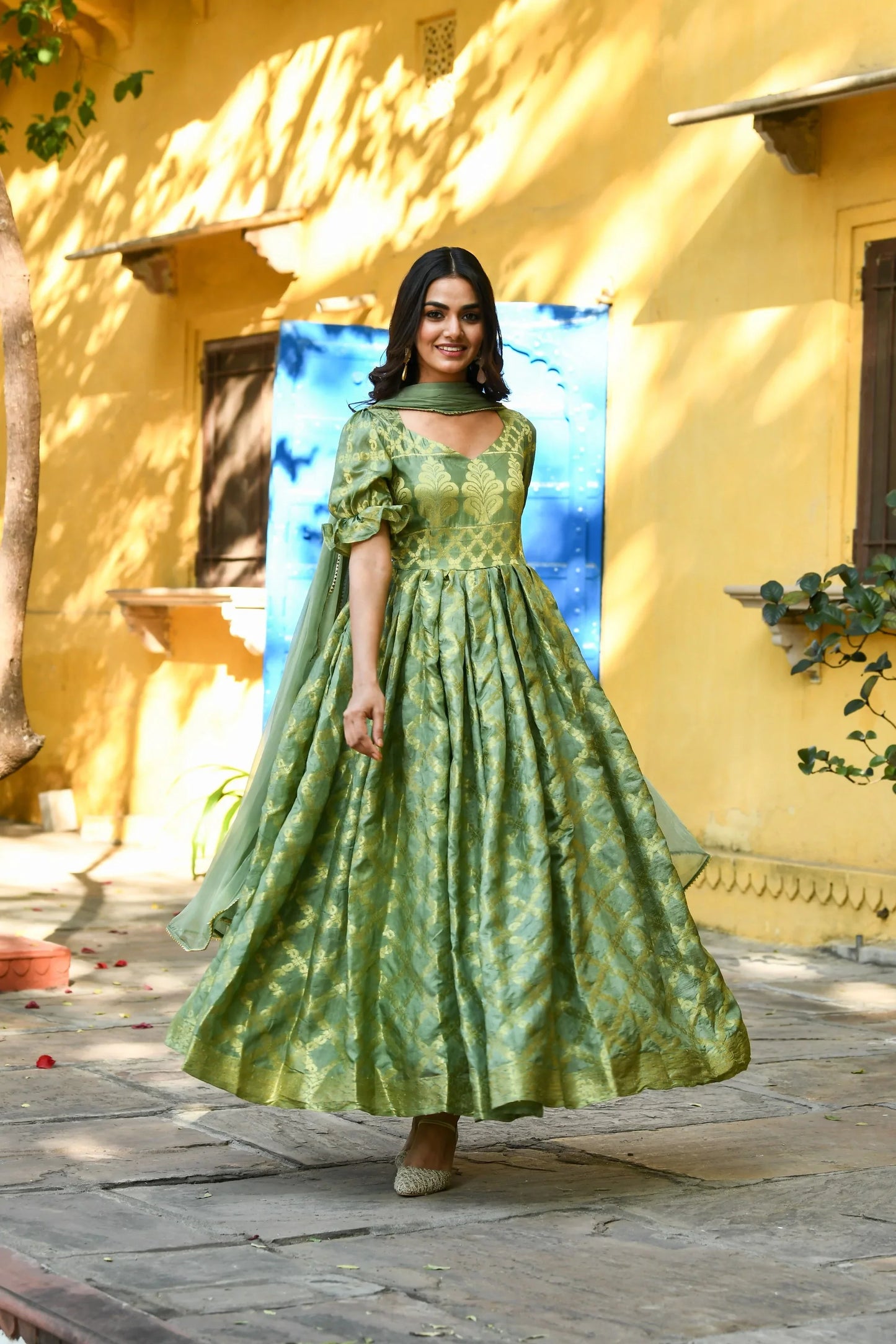 Women's Green Anarkali Gown Set - (2Pcs)