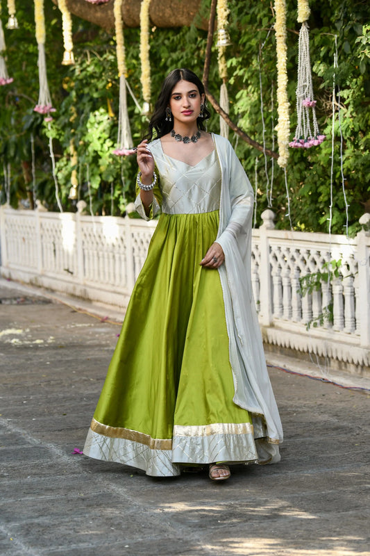 Women's White And Green Anarkali Gown- (2Pcs)