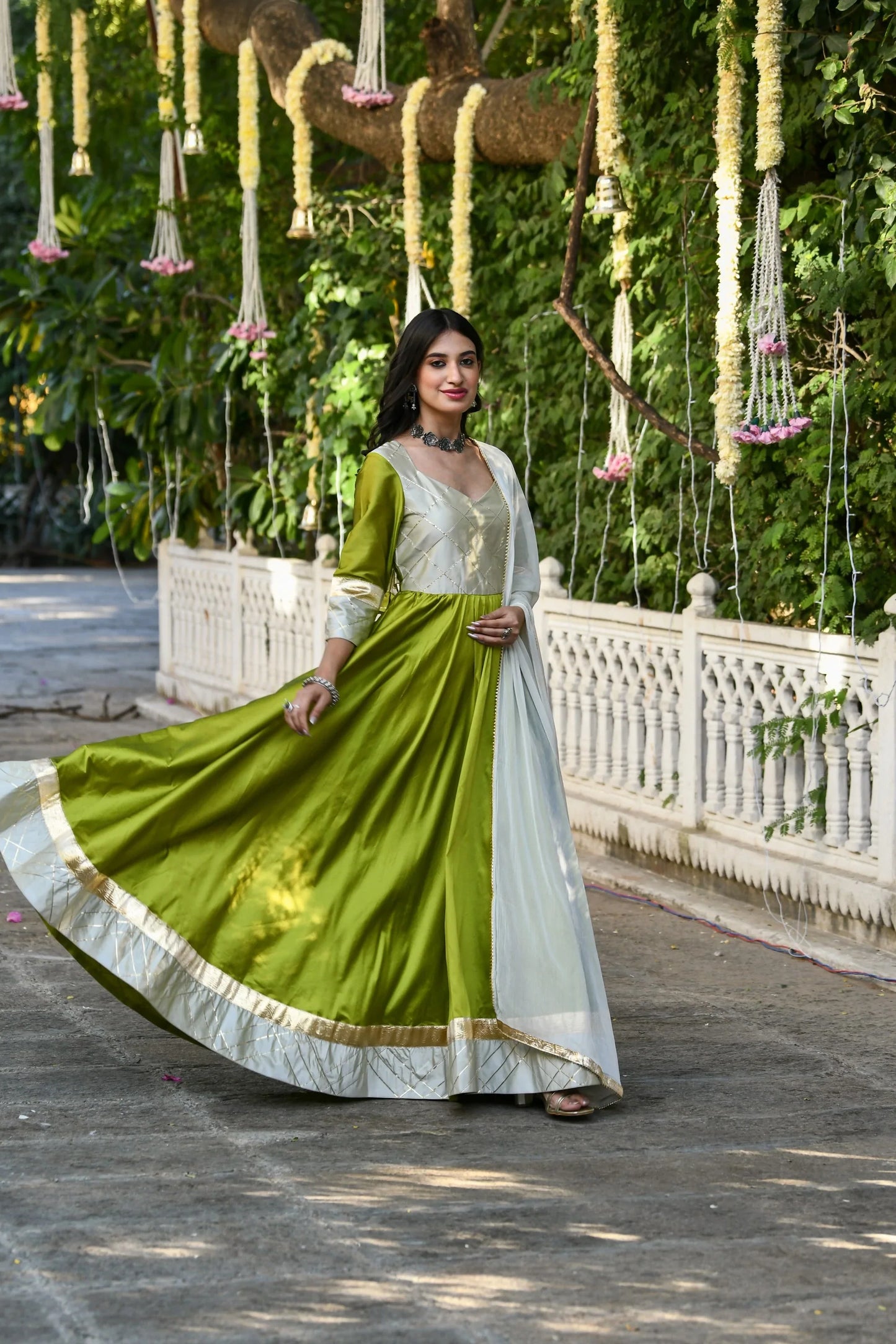 Women's White And Green Anarkali Gown- (2Pcs)