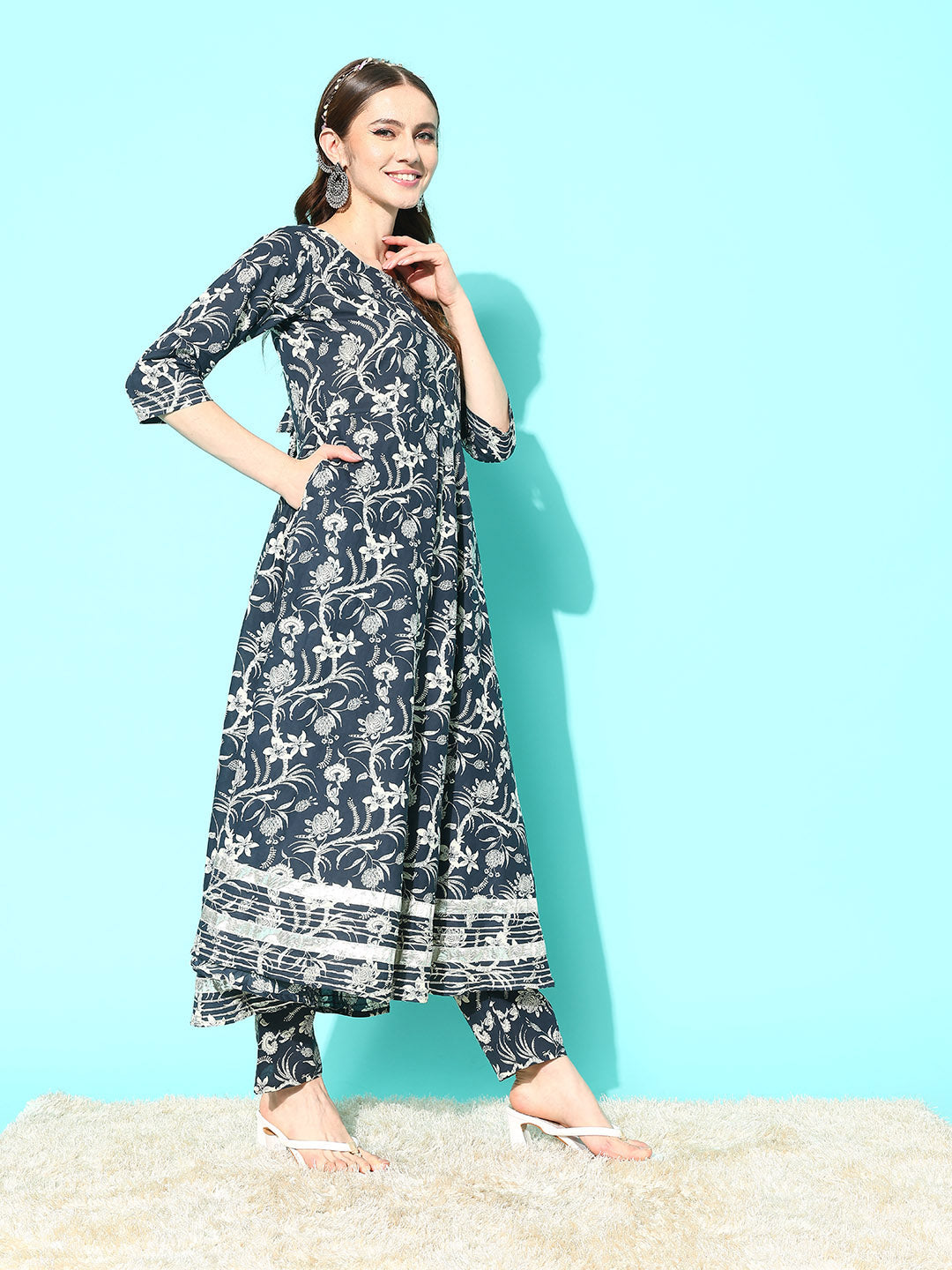 Women's Grey Paisely Printed Anarkali Kurta With Trouser And Dupatta