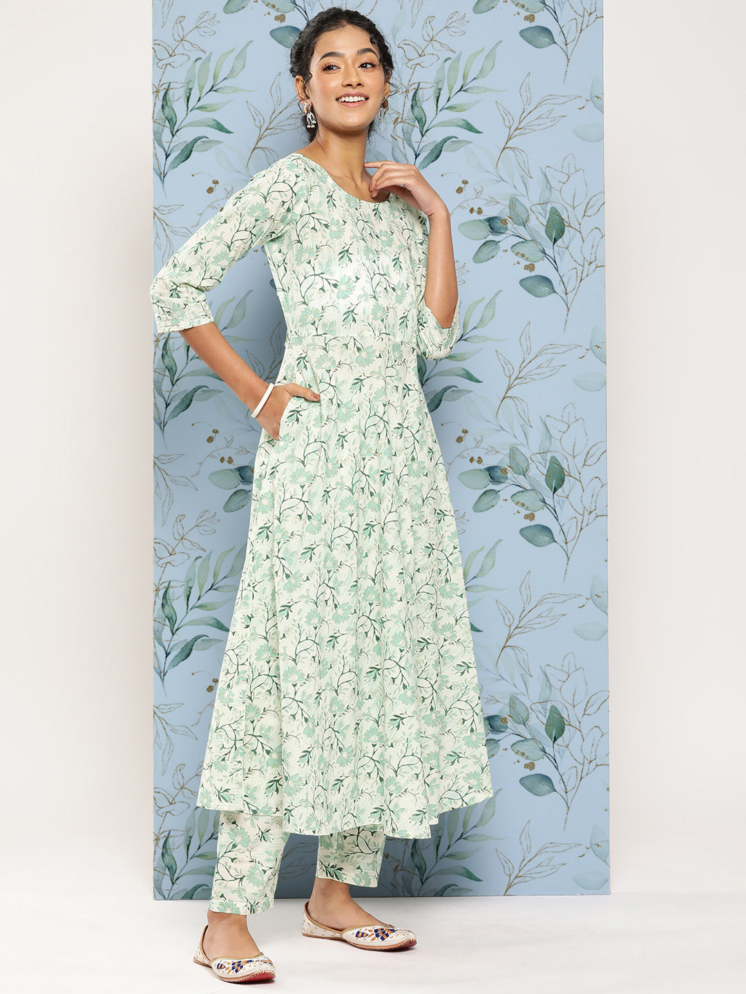 Women's Green Printed Anarkali Kurta With Trouser and Dupatta