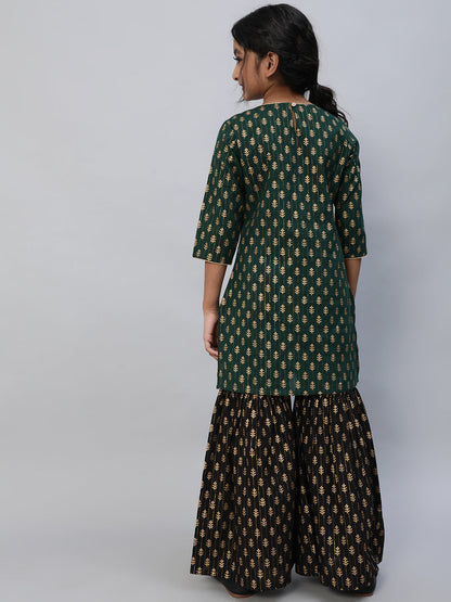 Girl's Green Printed Kurta With Sharara