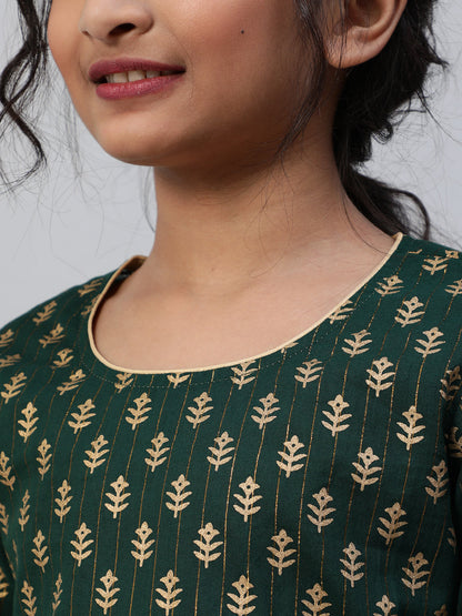 Girl's Green Printed Kurta With Sharara