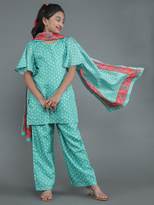 Girl's Green Geometric Print Kurta Palazzo With Dupatta