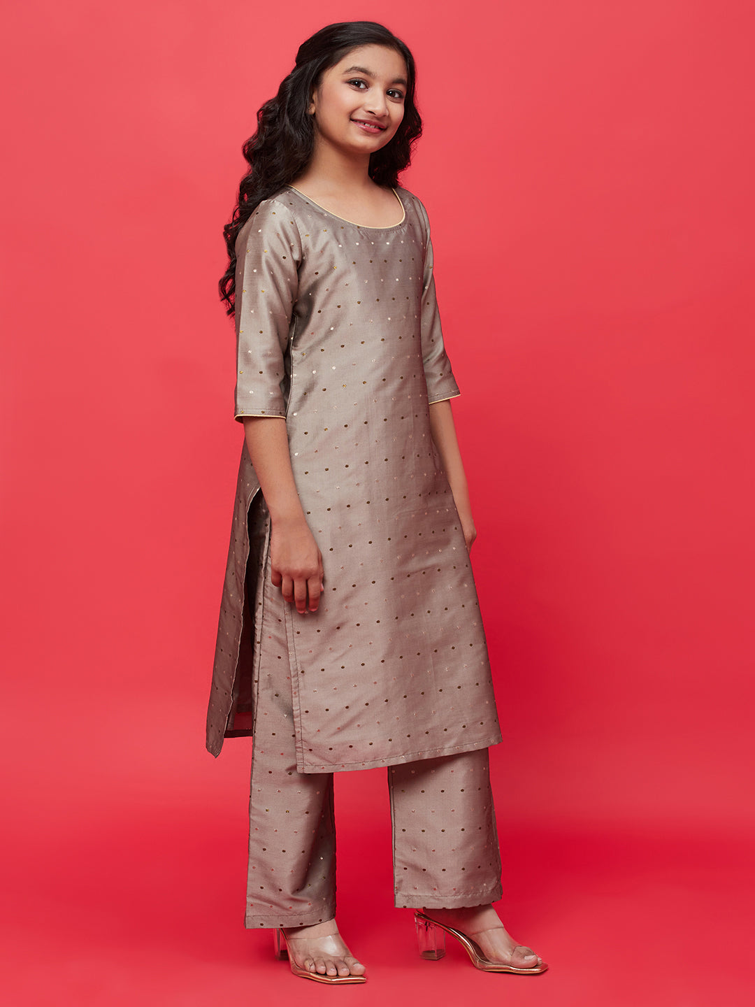 Girl's Grey Gold Butti Kurta With Palazzo