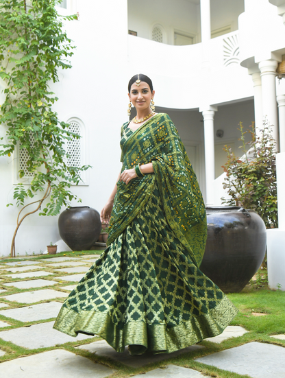 Women's Banarsi Green Bandhani Lehenga 3(Pc)