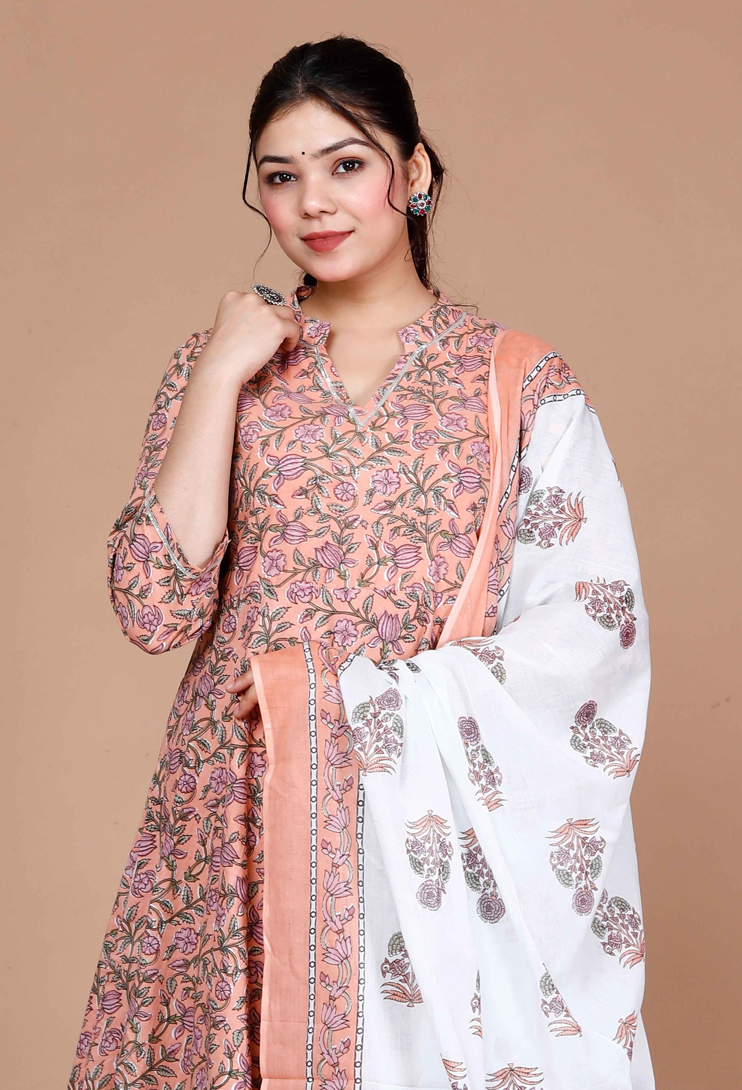 Women'S Surpassing Orange Partywear Floral Printed Anarkali Kurta Dupatta 