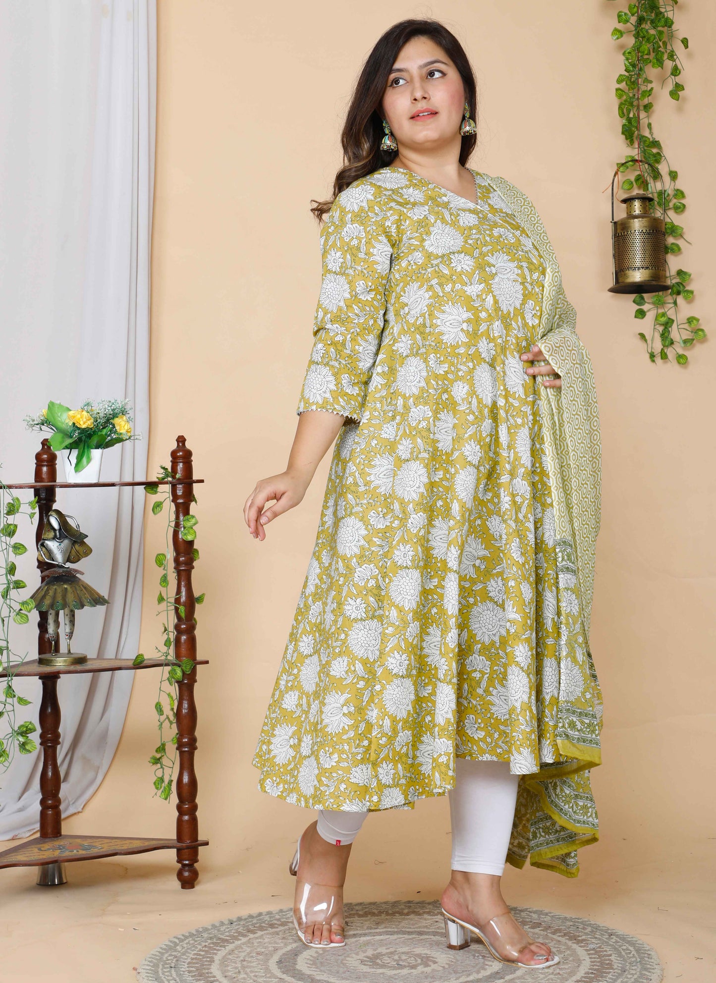 Women's Yellow Plus Size Floral Anarkali Kurta With Dupatta