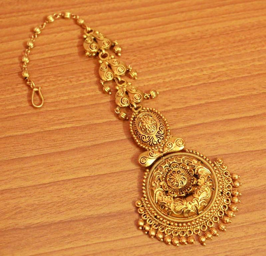 Women's Gold Look Antique Wedding Maang Tikka