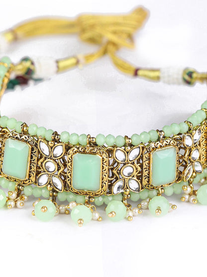 Women's Mint Green Kundan Pearls Gold Plated Choker Set with MaangTikka - Priyaasi