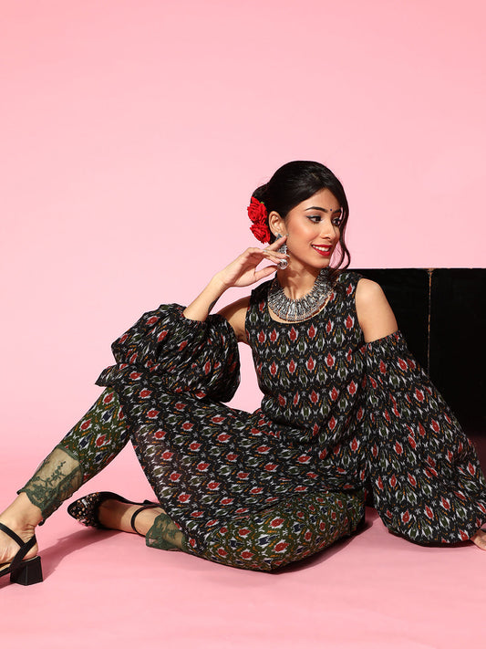 Women's Black Patola Print Kurta With Pant