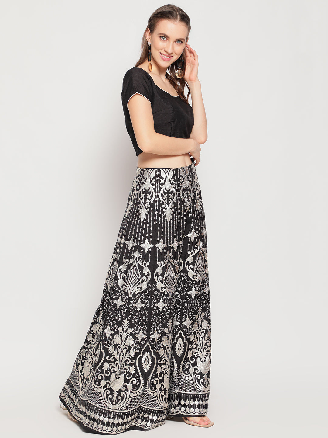 Women's Black Foil Print Lehenga Choli With Dupatta