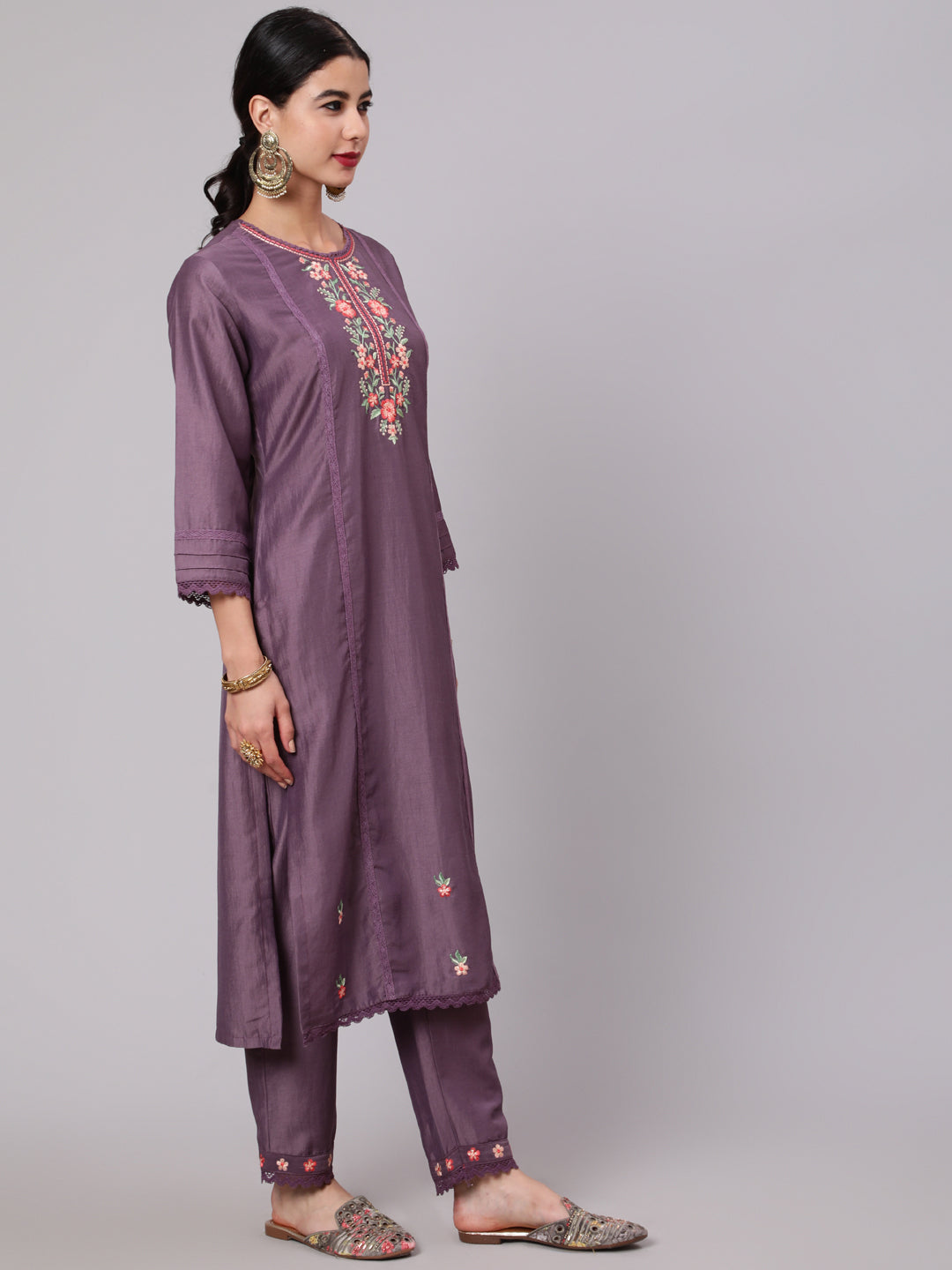 Women's Purple Embroidered Kurta Pant With Dupatta