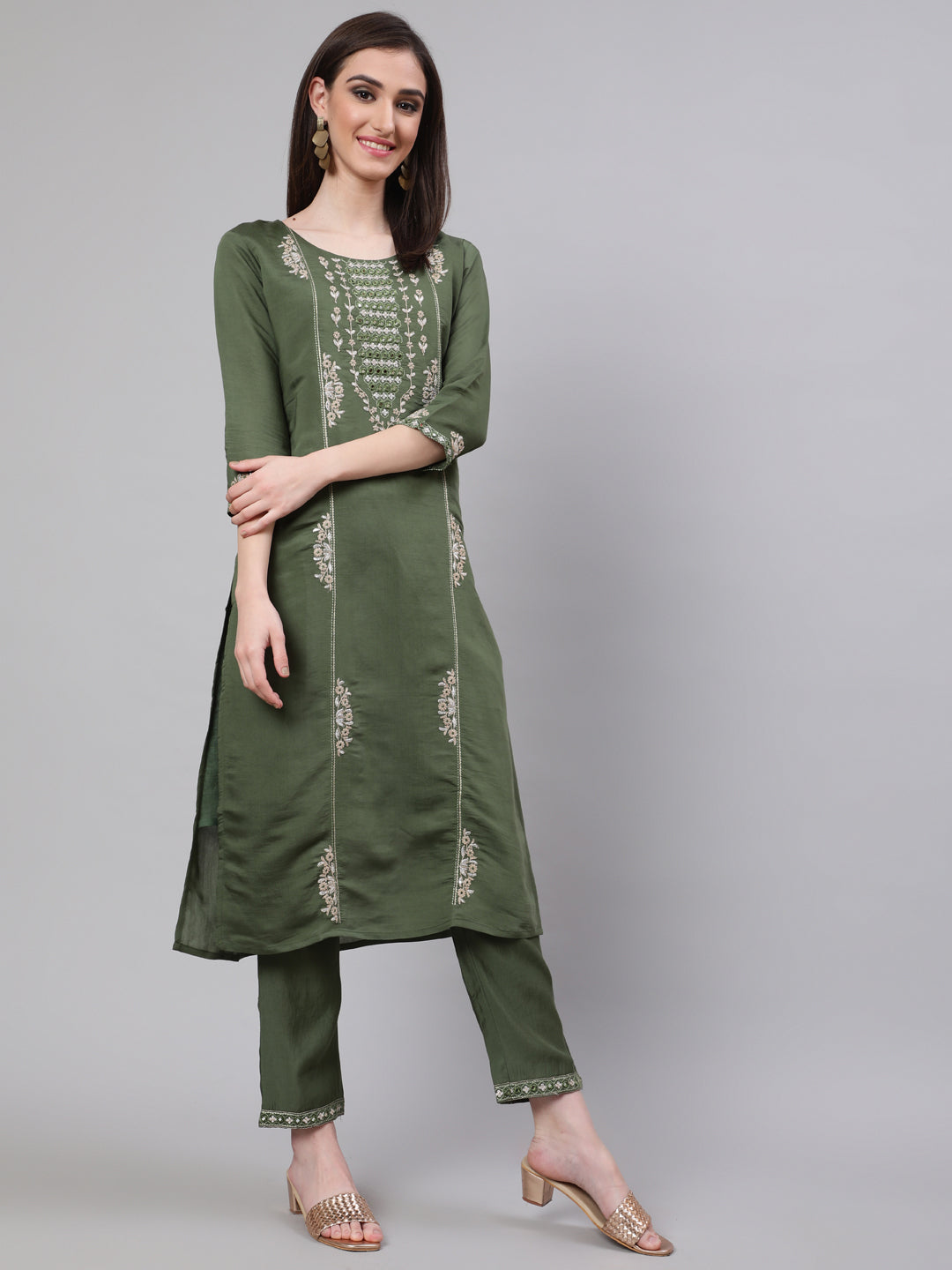 Women's Green Embroidered Kurta Pant With Dupatta