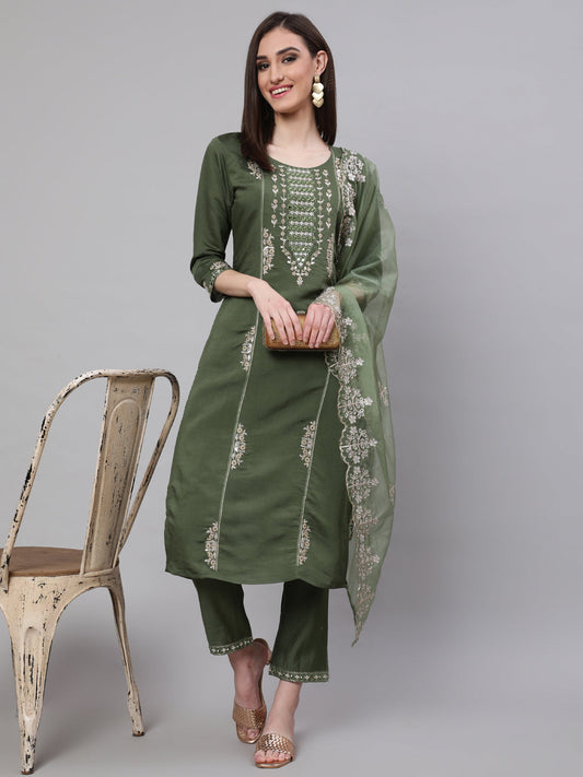 Women's Green Embroidered Kurta Pant With Dupatta