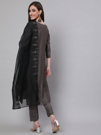 Women's Grey Embroidered Kurta Pant With Dupatta