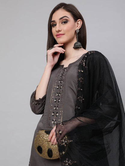 Women's Grey Embroidered Kurta Pant With Dupatta