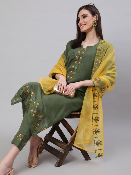 Women's Green Embroidered Kurta Pant With Dupatta