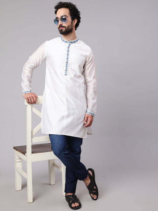 Men's White Kurta With Embroidered Details