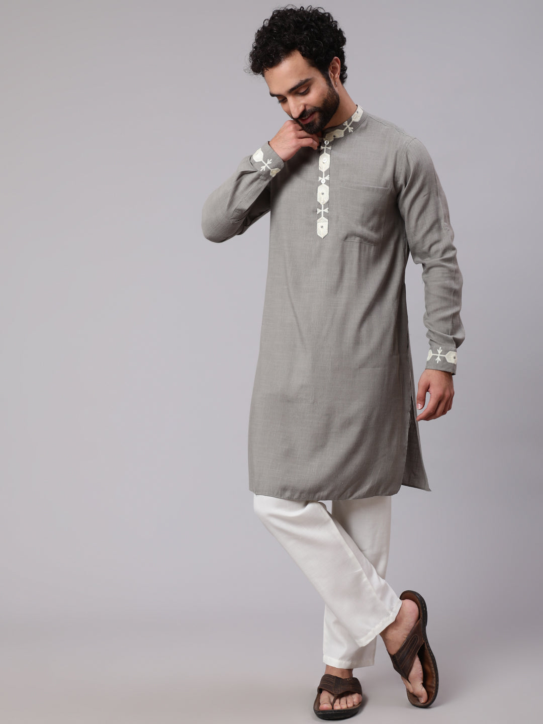 Men's Grey Kurta With Embroidered Details