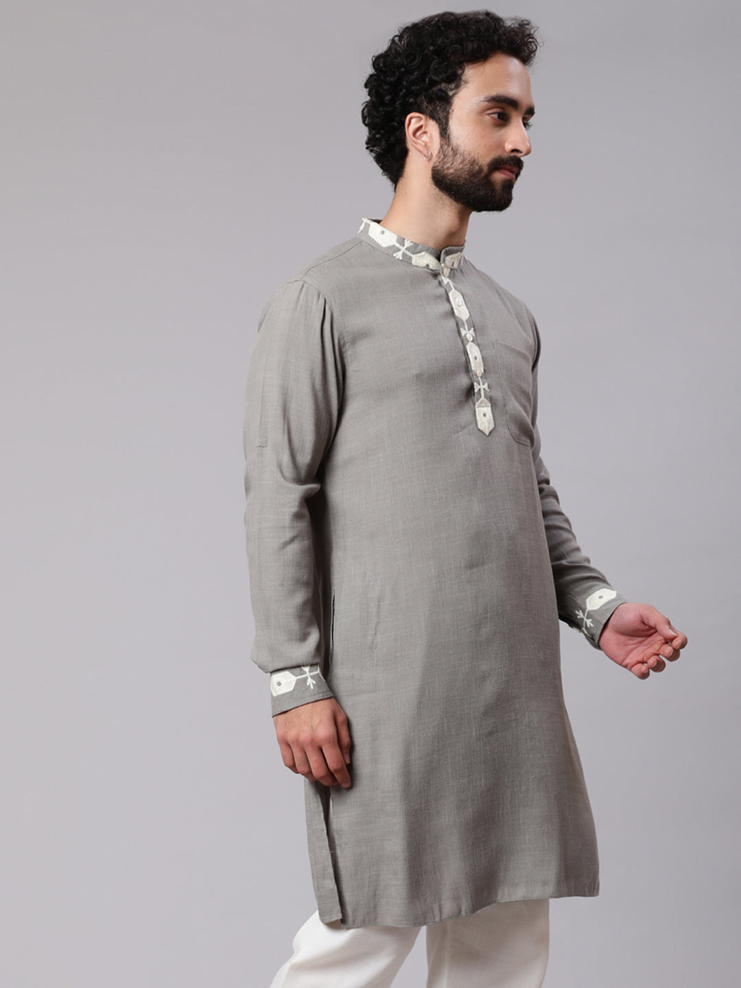 Men's Grey Kurta With Embroidered Details