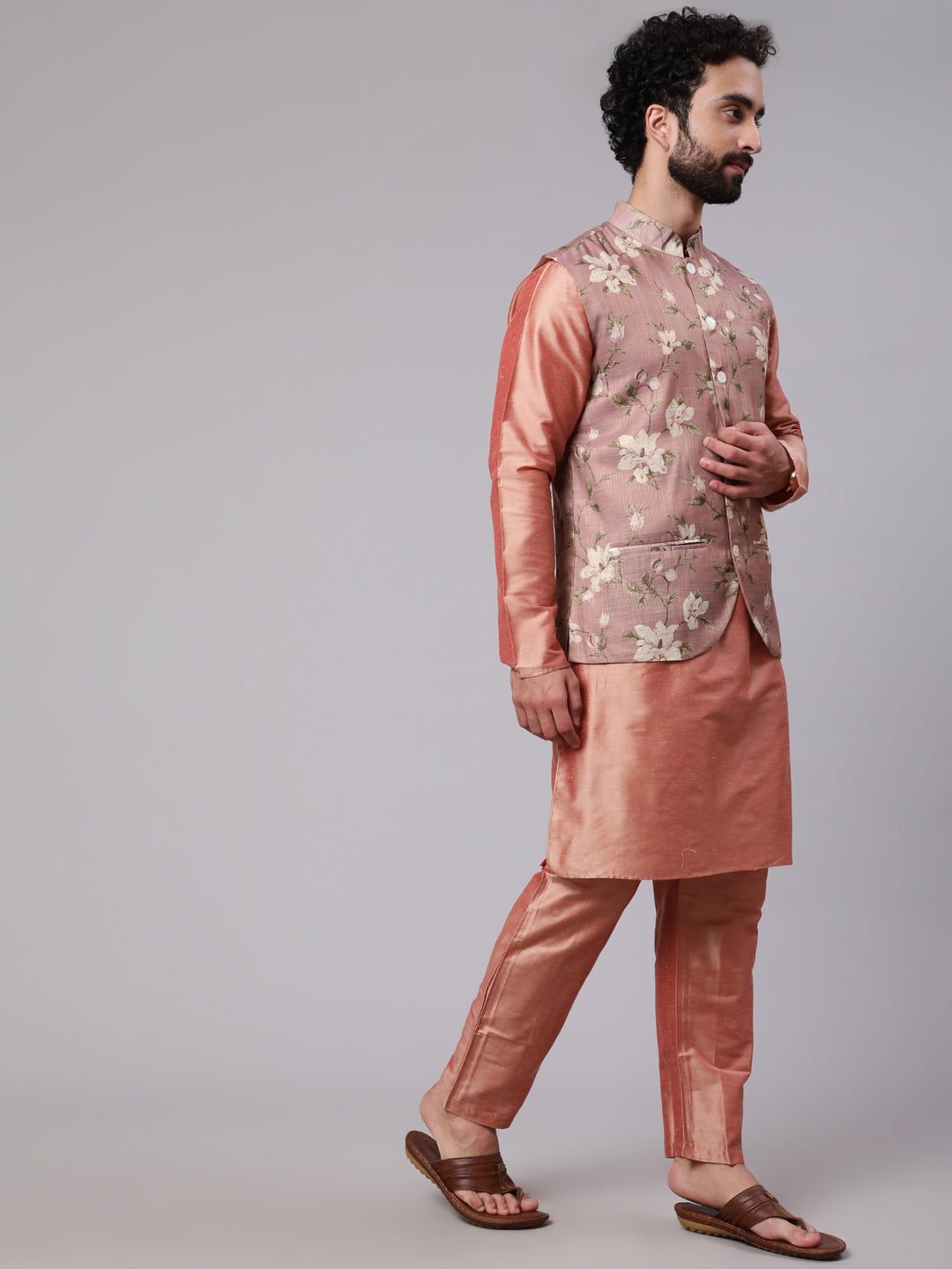 Men's Rose Gold Kurta Pyjana With Floral Print Nehru Jacket