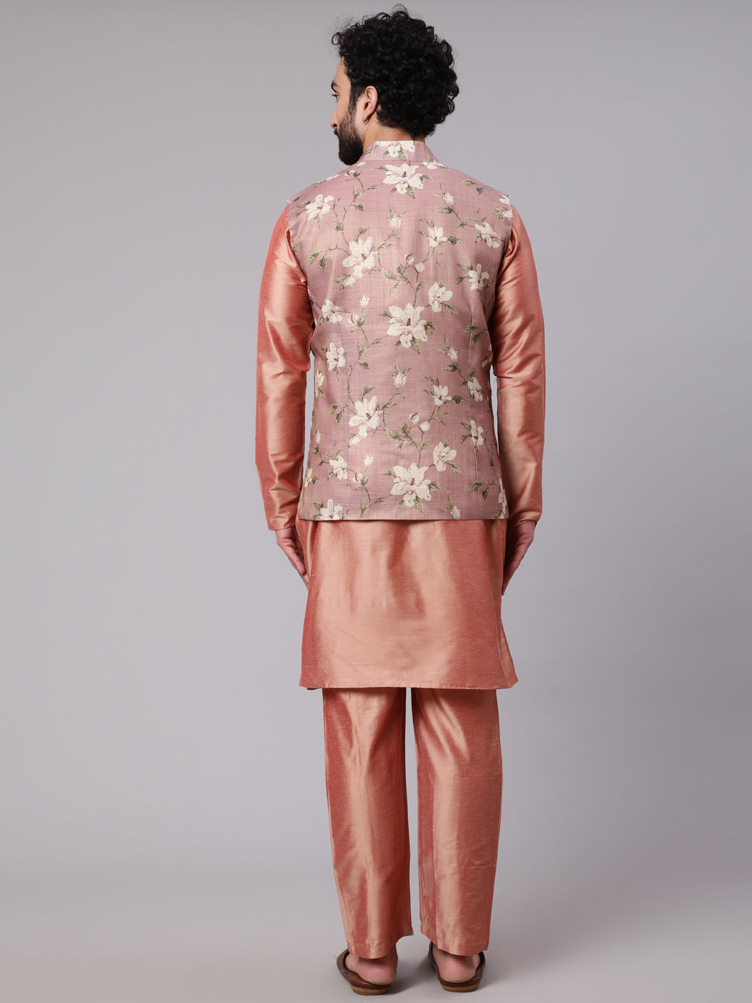 Men's Rose Gold Kurta Pyjana With Floral Print Nehru Jacket