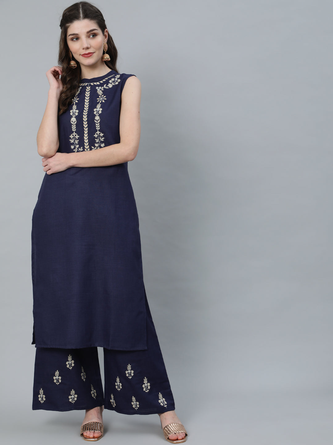 Women's Navy Blue Embroidered Kurta With Palazzo