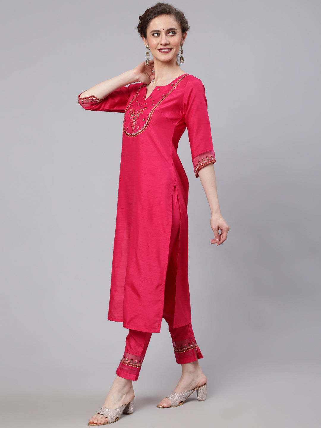 Women's Red Embroidered Kurta Pant With Dupatta