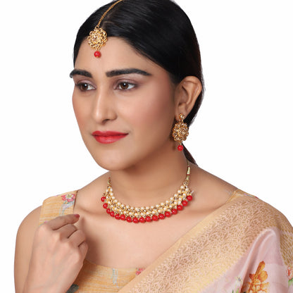 Women's Trending Red Choker Set With Maang Tikka