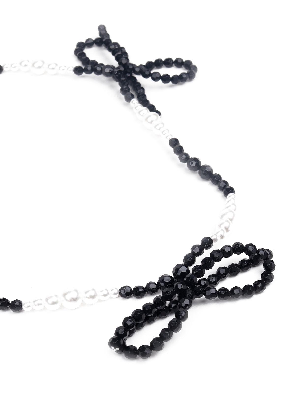 Women's Black And White Stunning Necklace - Odette