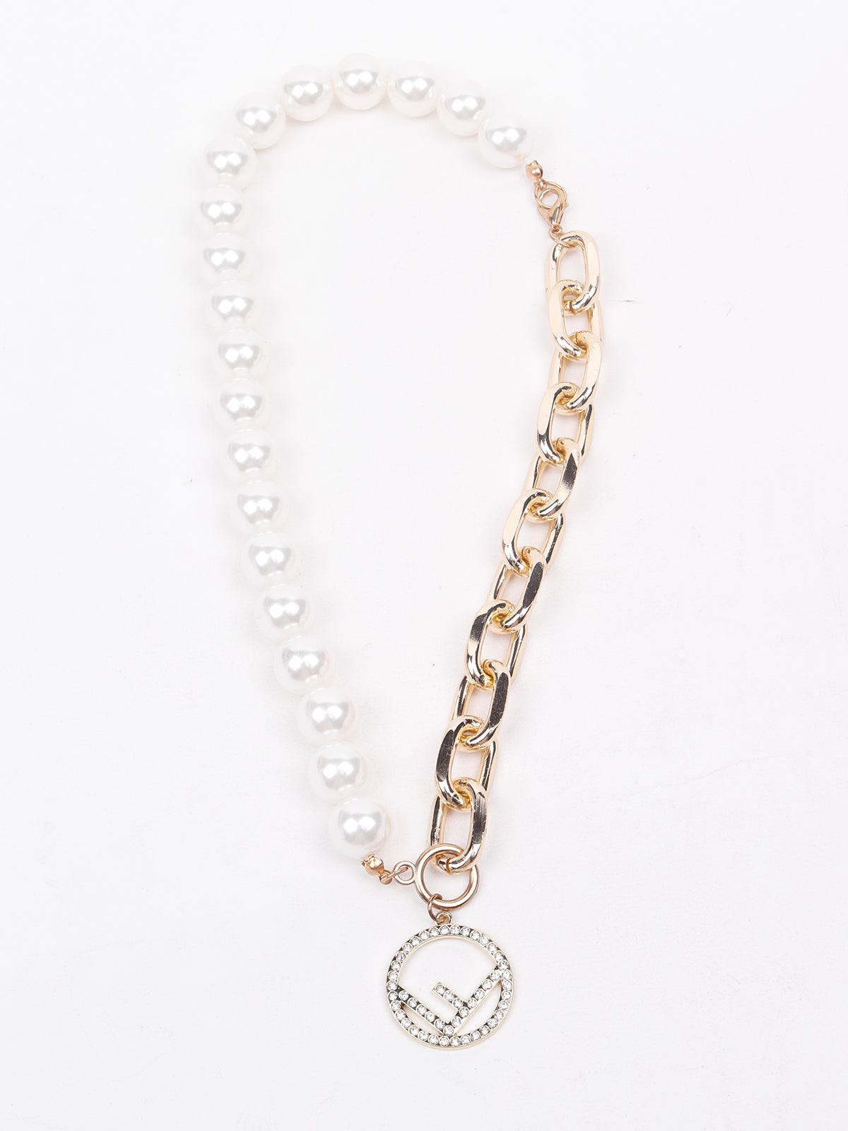 Women's Faux Pearl And Interlinked Pendant Necklace - Odette