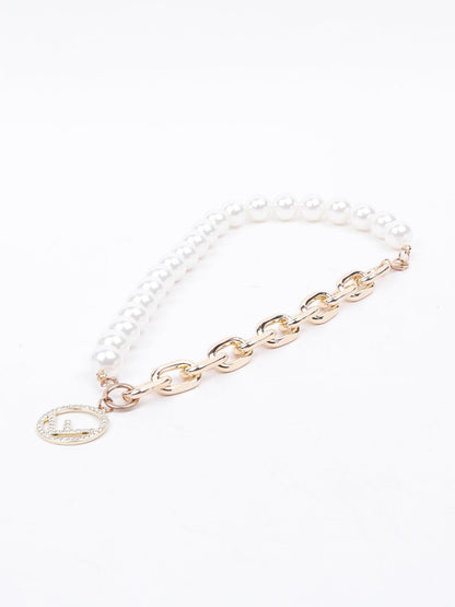 Women's Faux Pearl And Interlinked Pendant Necklace - Odette